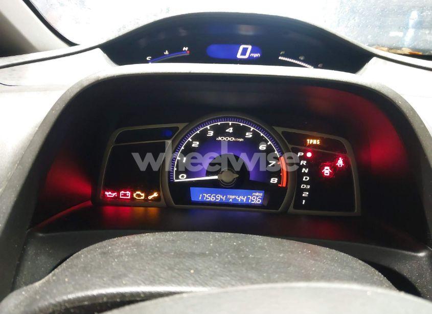 Photo 7 of 2010 Honda Civic LX (VIN 2HGFA1F51AH513661)