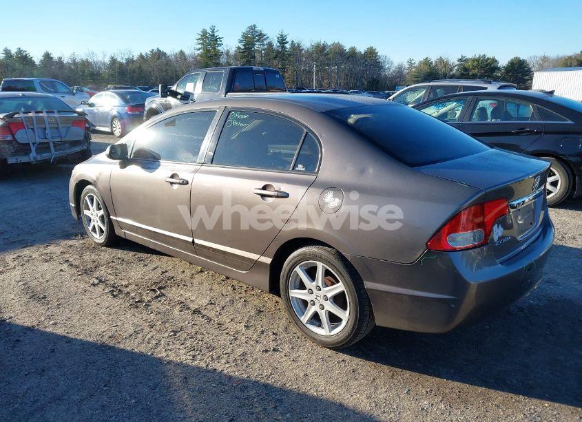 Photo 3 of 2010 Honda Civic LX (VIN 2HGFA1F51AH517452)