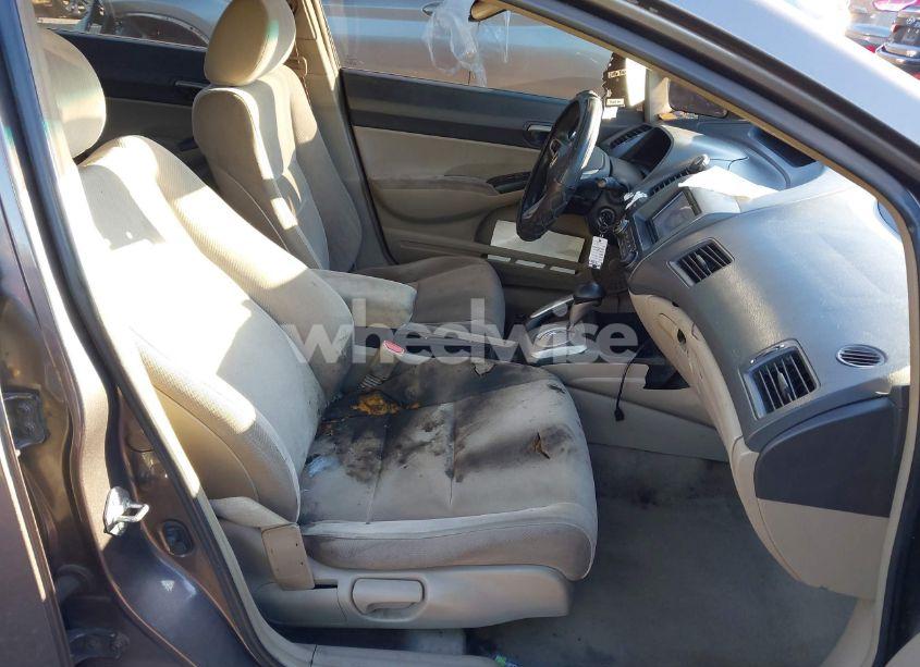 Photo 5 of 2010 Honda Civic LX (VIN 2HGFA1F51AH517452)