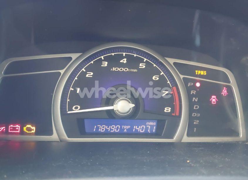 Photo 7 of 2010 Honda Civic LX (VIN 2HGFA1F51AH517452)