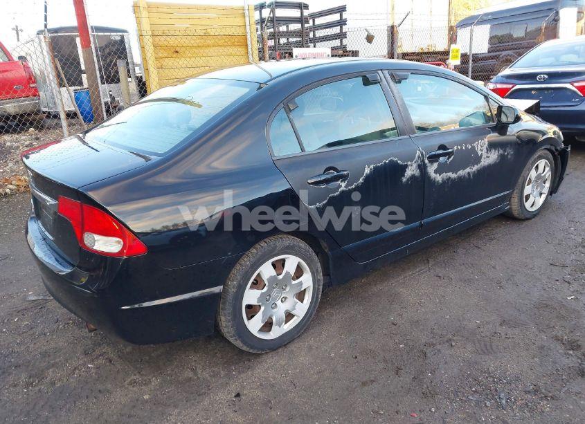 Photo 4 of 2010 Honda Civic LX (VIN 2HGFA1F51AH528211)