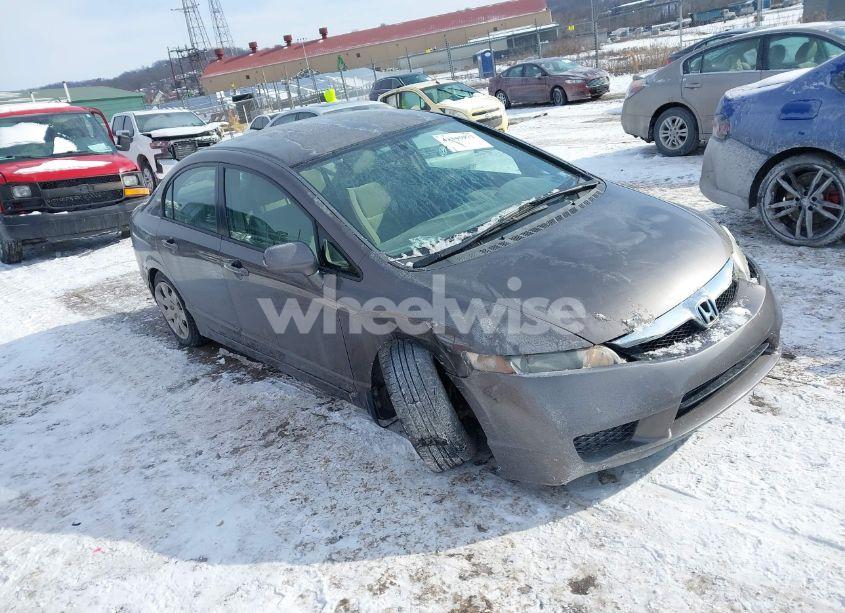 2010 Honda Civic LX (VIN 2HGFA1F51AH535756) main photo