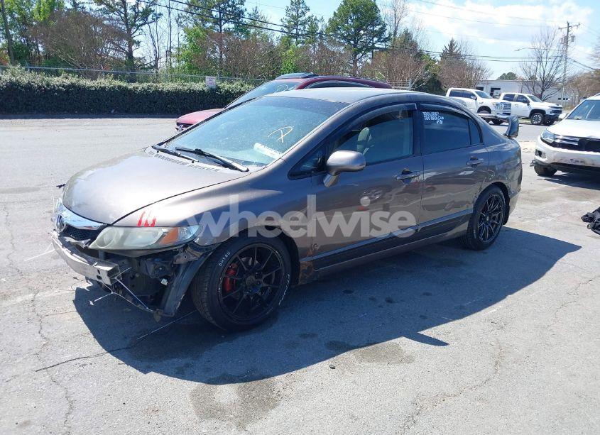 Photo 2 of 2010 Honda Civic LX (VIN 2HGFA1F51AH552735)
