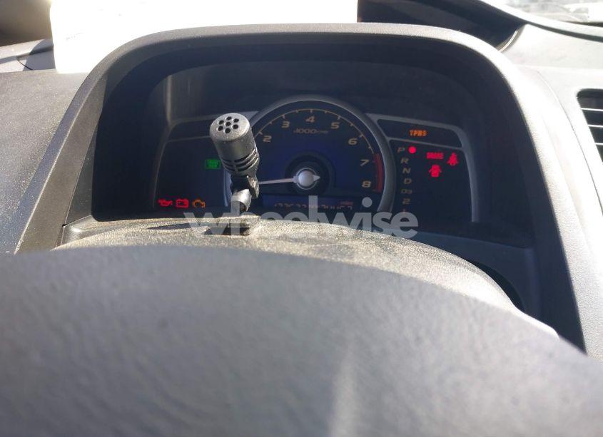 Photo 7 of 2010 Honda Civic LX (VIN 2HGFA1F51AH552735)