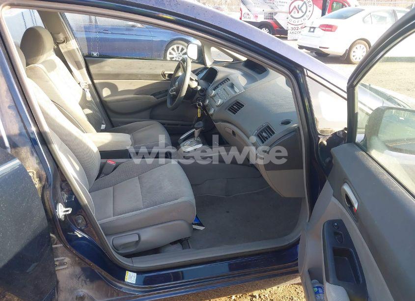 Photo 5 of 2010 Honda Civic LX (VIN 2HGFA1F51AH559071)