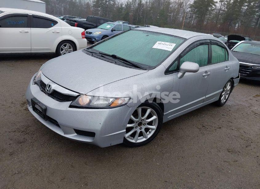 Photo 2 of 2011 Honda Civic LX (VIN 2HGFA1F51BH517792)