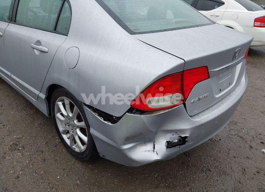 Photo 6 of 2011 Honda Civic LX (VIN 2HGFA1F51BH517792)