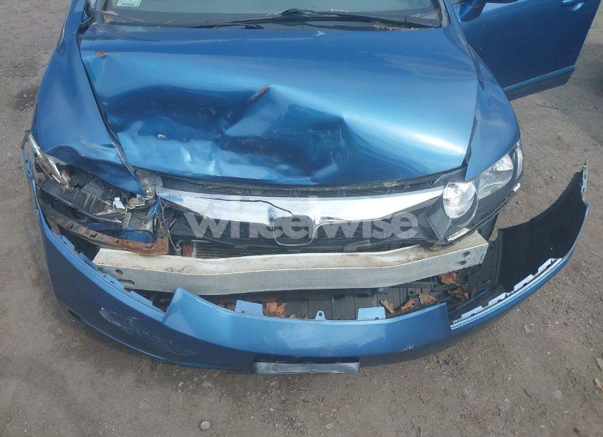 Photo 6 of 2011 Honda Civic LX (VIN 2HGFA1F51BH524919)