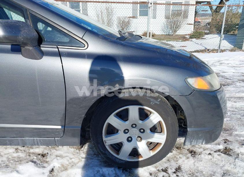 Photo 21 of 2011 Honda Civic LX (VIN 2HGFA1F51BH532647)