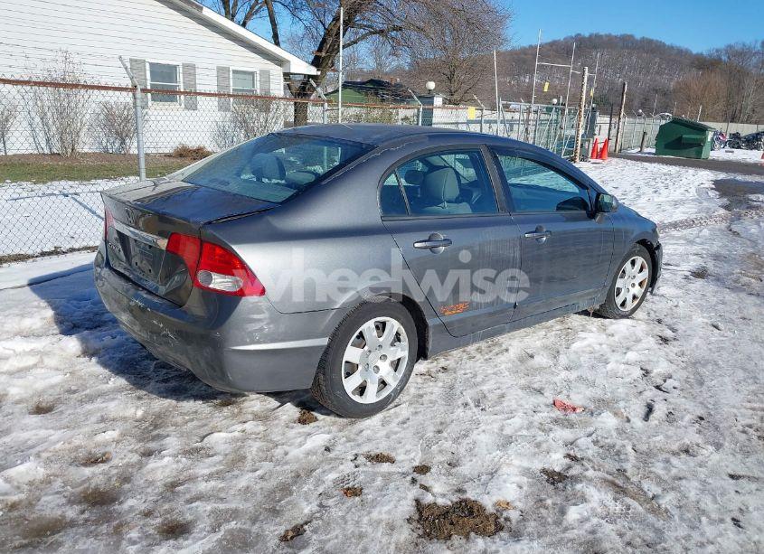 Photo 4 of 2011 Honda Civic LX (VIN 2HGFA1F51BH532647)