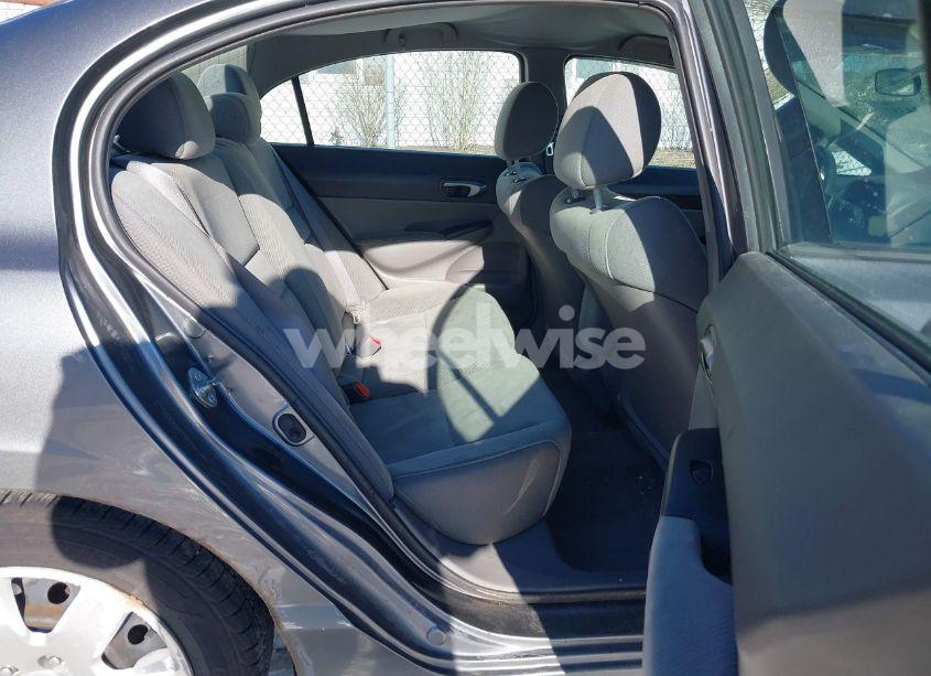 Photo 8 of 2011 Honda Civic LX (VIN 2HGFA1F51BH532647)