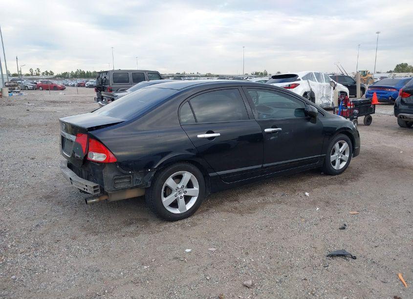 Photo 4 of 2010 Honda Civic LX (VIN 2HGFA1F52AH315154)