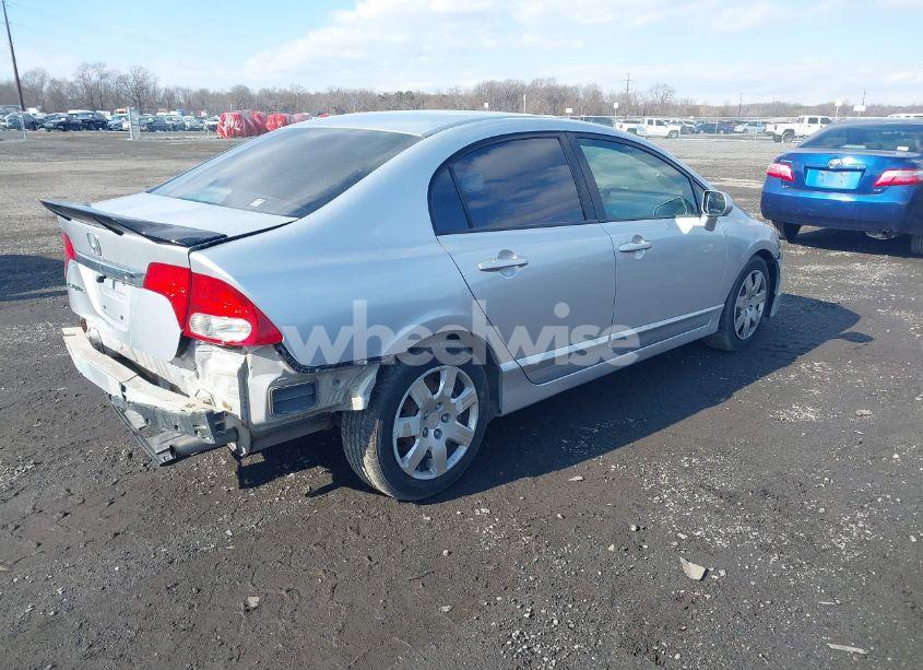 Photo 4 of 2010 Honda Civic LX (VIN 2HGFA1F52AH322640)