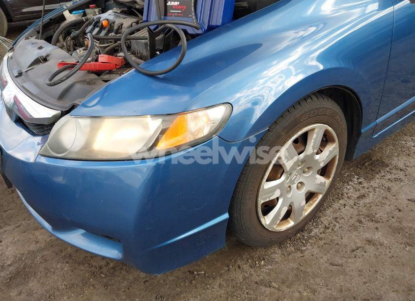 Photo 13 of 2010 Honda Civic LX (VIN 2HGFA1F52AH322766)