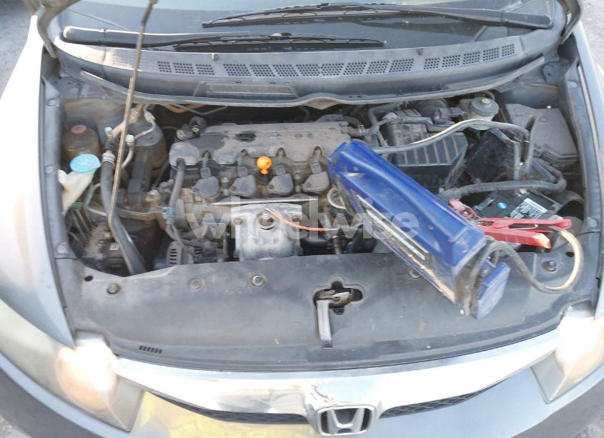 Photo 10 of 2010 Honda Civic LX (VIN 2HGFA1F52AH325716)
