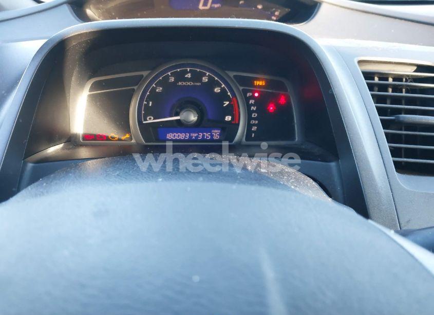 Photo 7 of 2010 Honda Civic LX (VIN 2HGFA1F52AH325716)