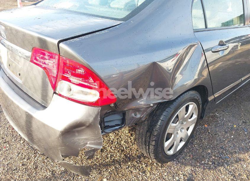 Photo 6 of 2010 Honda Civic LX (VIN 2HGFA1F52AH328681)