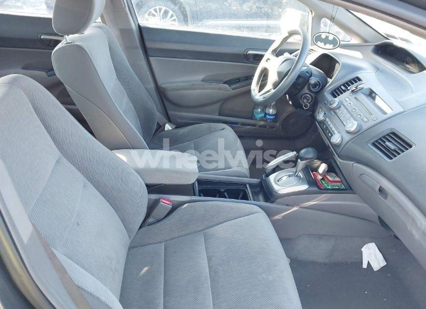 Photo 5 of 2010 Honda Civic LX (VIN 2HGFA1F52AH328695)