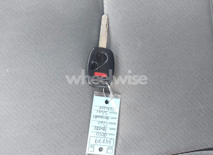 Photo 11 of 2010 Honda Civic LX (VIN 2HGFA1F52AH536155)