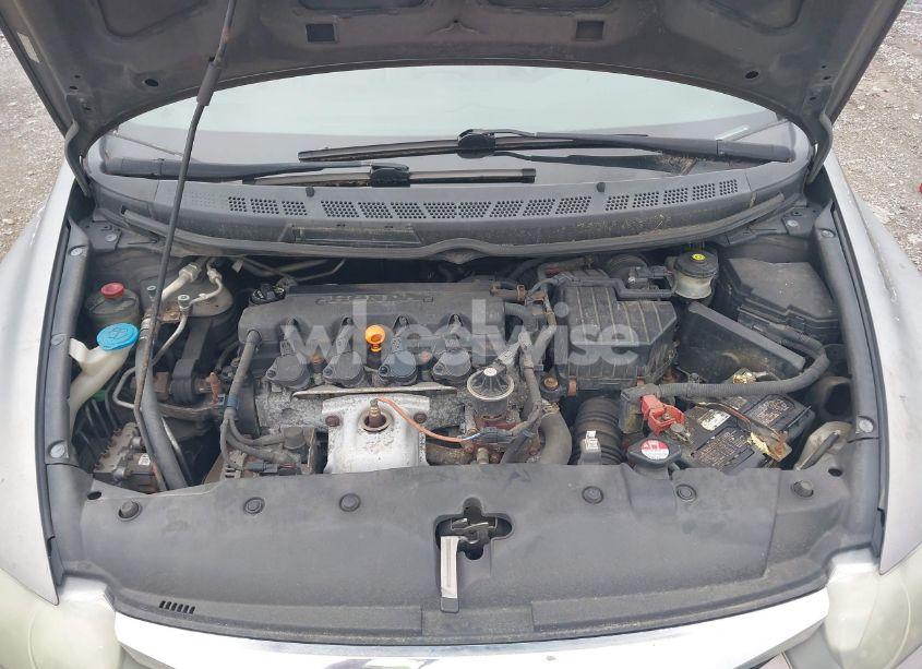 Photo 10 of 2010 Honda Civic LX (VIN 2HGFA1F52AH536592)