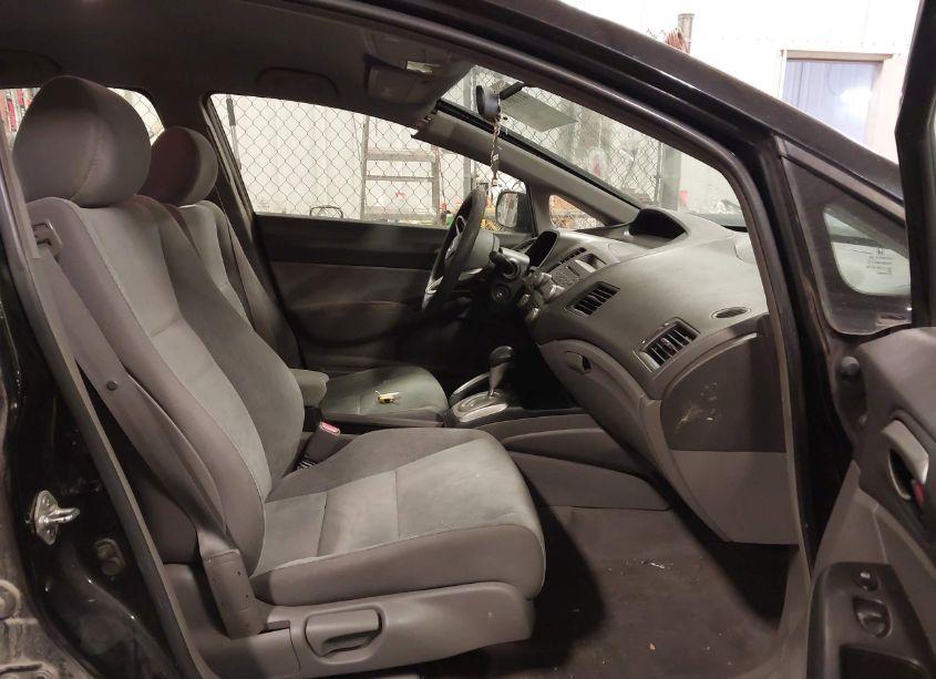 Photo 5 of 2010 Honda Civic LX (VIN 2HGFA1F52AH543977)