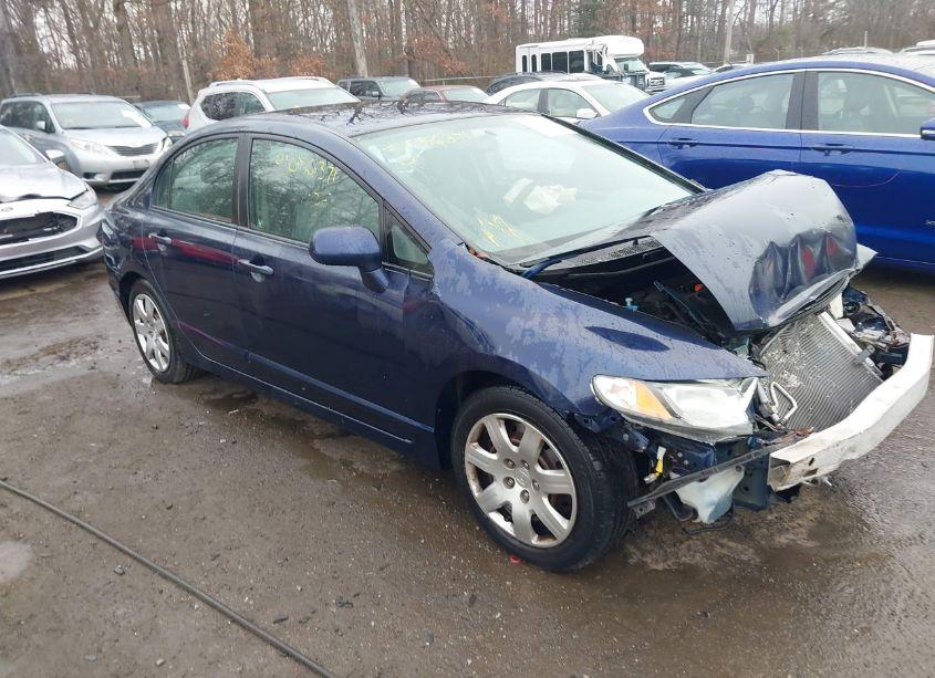 2010 Honda Civic LX (VIN 2HGFA1F52AH556082) main photo