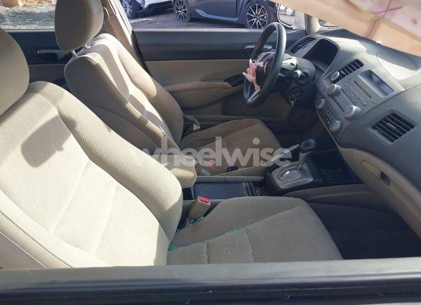 Photo 5 of 2010 Honda Civic LX (VIN 2HGFA1F52AH560195)