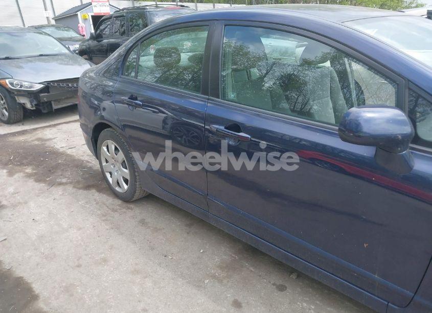 Photo 14 of 2010 Honda Civic LX (VIN 2HGFA1F52AH570385)