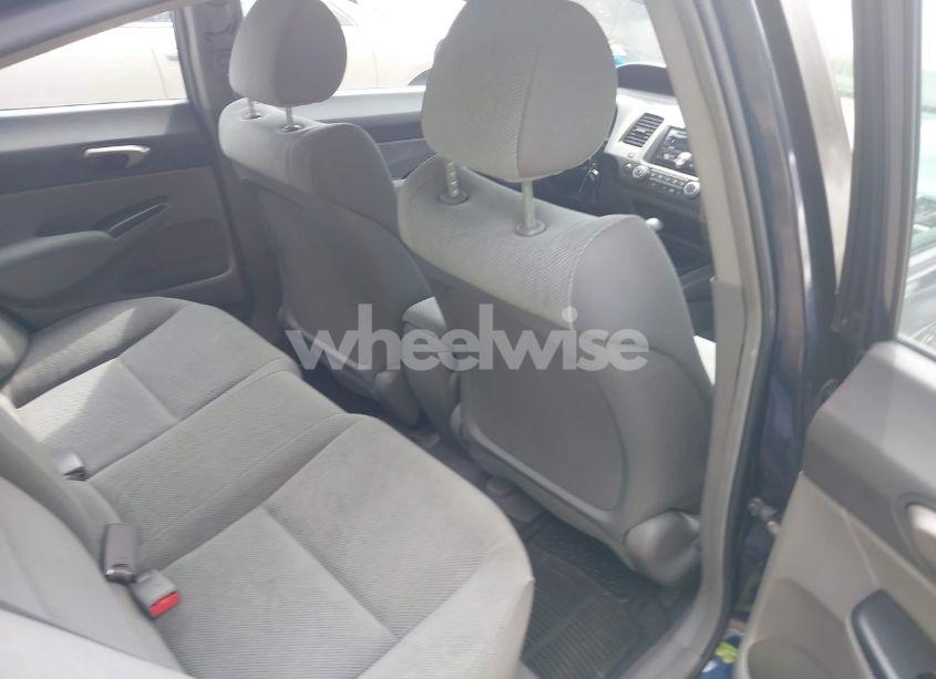 Photo 8 of 2010 Honda Civic LX (VIN 2HGFA1F52AH570385)