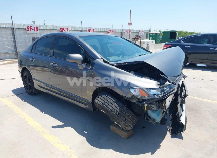 2011 Honda Civic LX (VIN 2HGFA1F52BH302826) main photo
