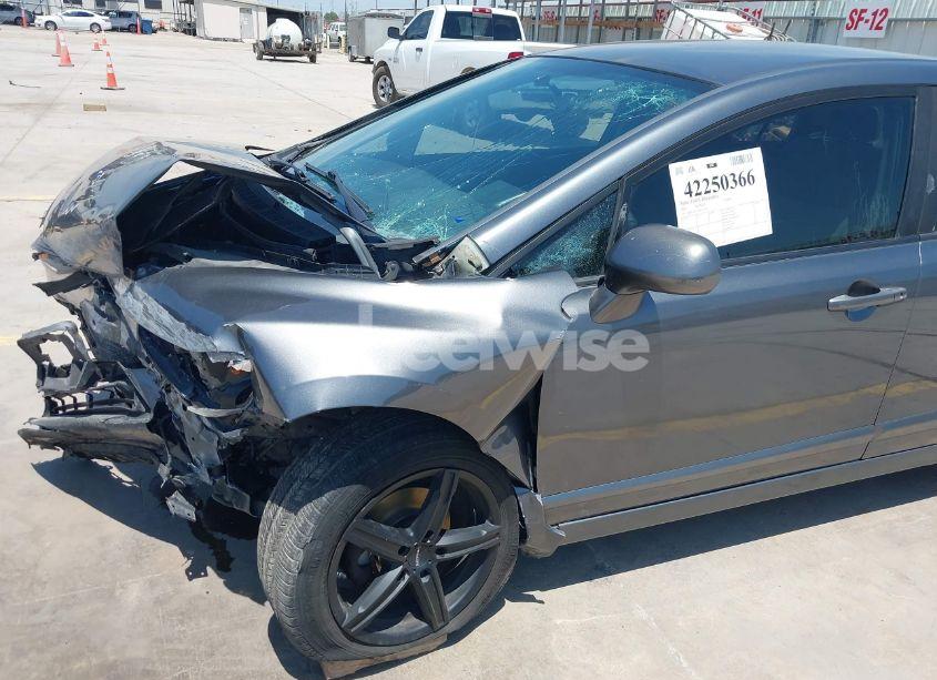 Photo 16 of 2011 Honda Civic LX (VIN 2HGFA1F52BH302826)