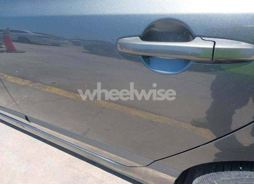 Photo 20 of 2011 Honda Civic LX (VIN 2HGFA1F52BH302826)