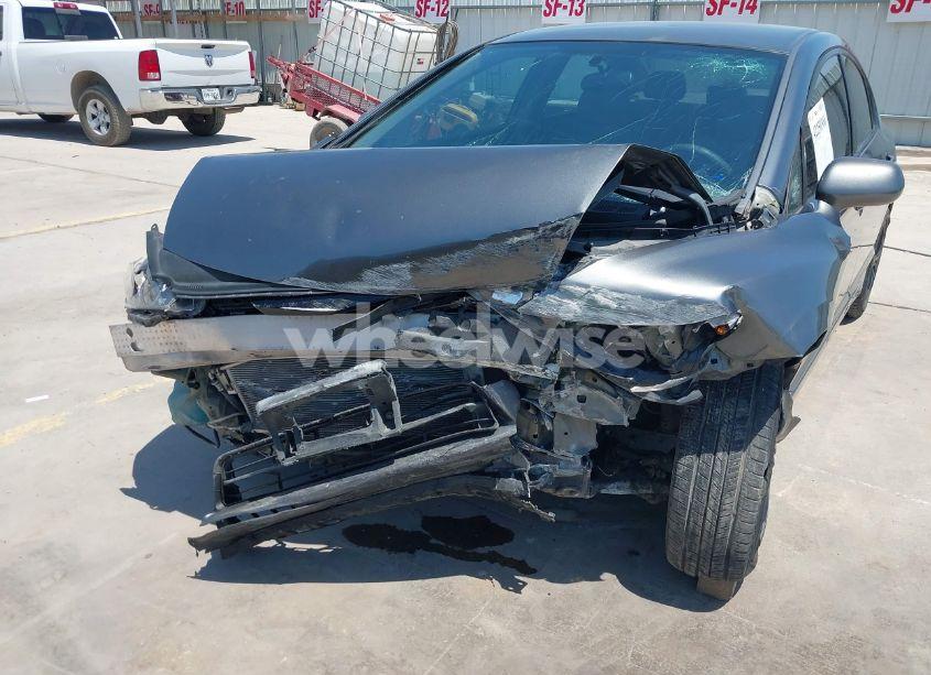 Photo 6 of 2011 Honda Civic LX (VIN 2HGFA1F52BH302826)