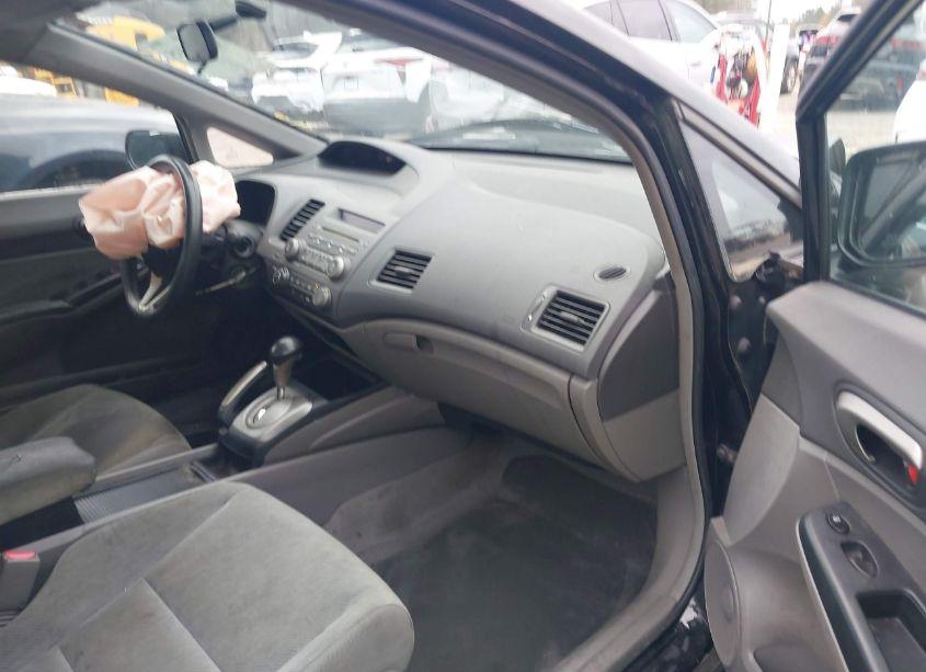 Photo 5 of 2011 Honda Civic LX (VIN 2HGFA1F52BH303653)