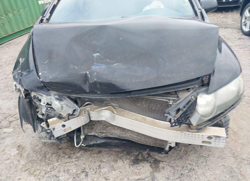 Photo 6 of 2011 Honda Civic LX (VIN 2HGFA1F52BH303653)