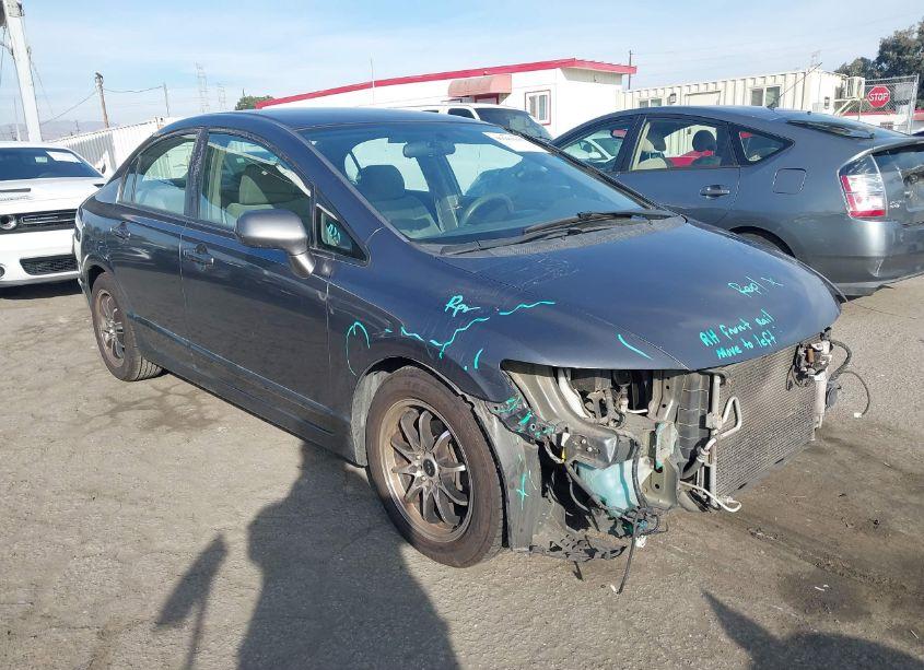 2011 Honda Civic LX (VIN 2HGFA1F52BH303779) main photo