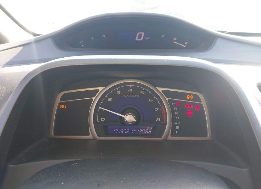 Photo 7 of 2011 Honda Civic LX (VIN 2HGFA1F52BH303779)