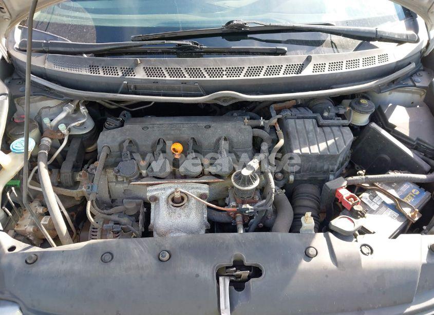 Photo 10 of 2011 Honda Civic LX (VIN 2HGFA1F52BH308867)