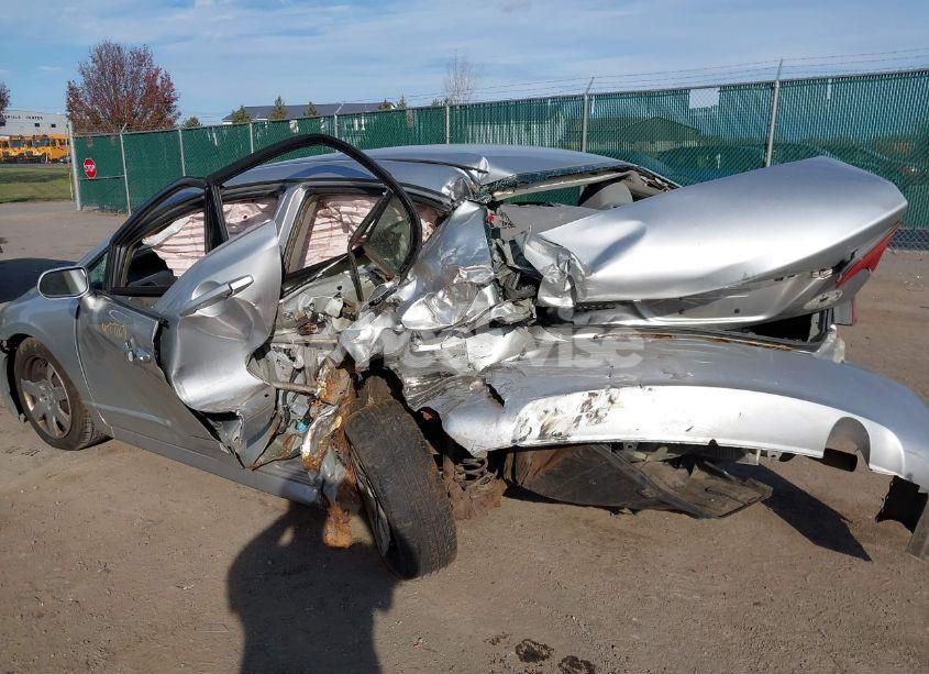 Photo 3 of 2011 Honda Civic LX (VIN 2HGFA1F52BH308867)