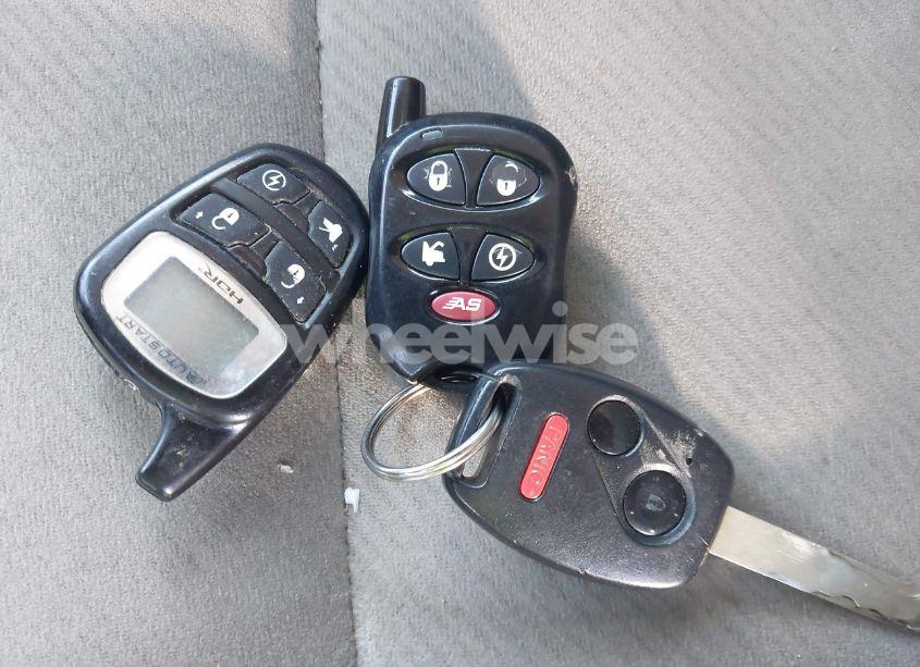 Photo 11 of 2011 Honda Civic LX (VIN 2HGFA1F52BH523214)