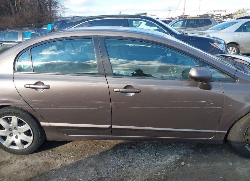 Photo 14 of 2011 Honda Civic LX (VIN 2HGFA1F52BH547402)