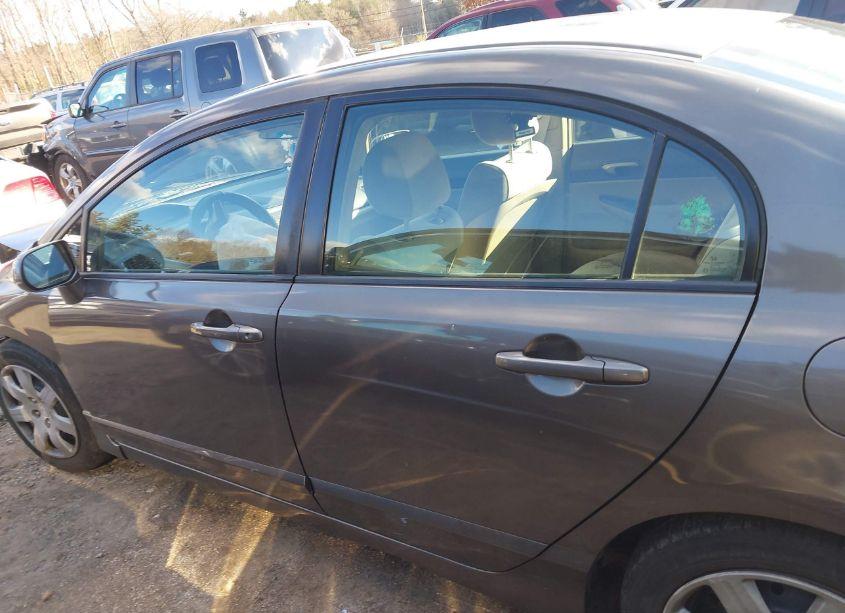 Photo 15 of 2011 Honda Civic LX (VIN 2HGFA1F52BH547402)