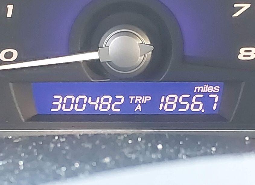 Photo 16 of 2011 Honda Civic LX (VIN 2HGFA1F52BH547402)