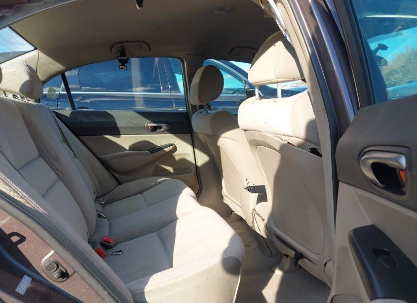 Photo 8 of 2011 Honda Civic LX (VIN 2HGFA1F52BH547402)