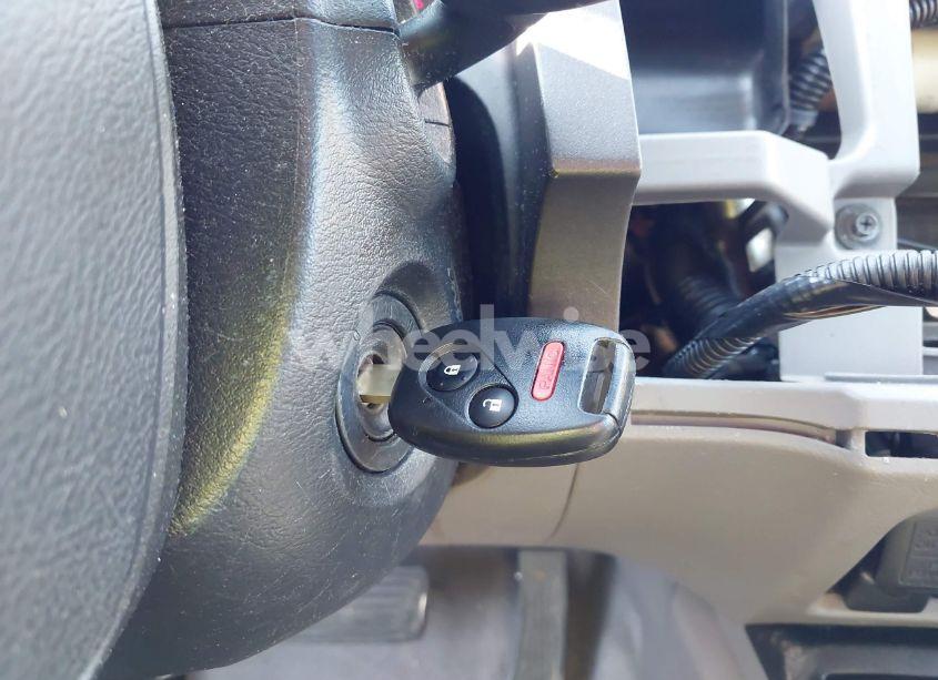 Photo 11 of 2010 Honda Civic LX (VIN 2HGFA1F53AH305460)