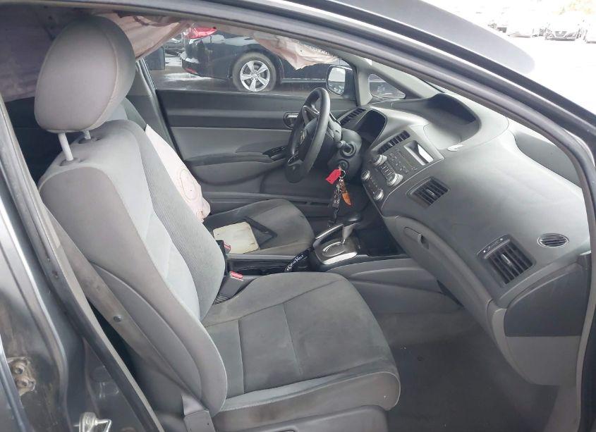 Photo 5 of 2010 Honda Civic LX (VIN 2HGFA1F53AH307242)