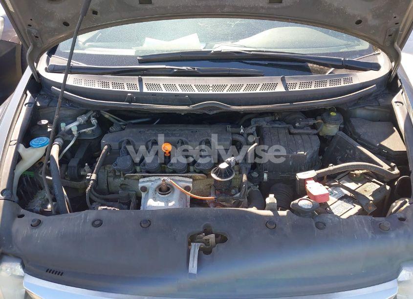 Photo 10 of 2010 Honda Civic LX (VIN 2HGFA1F53AH307595)