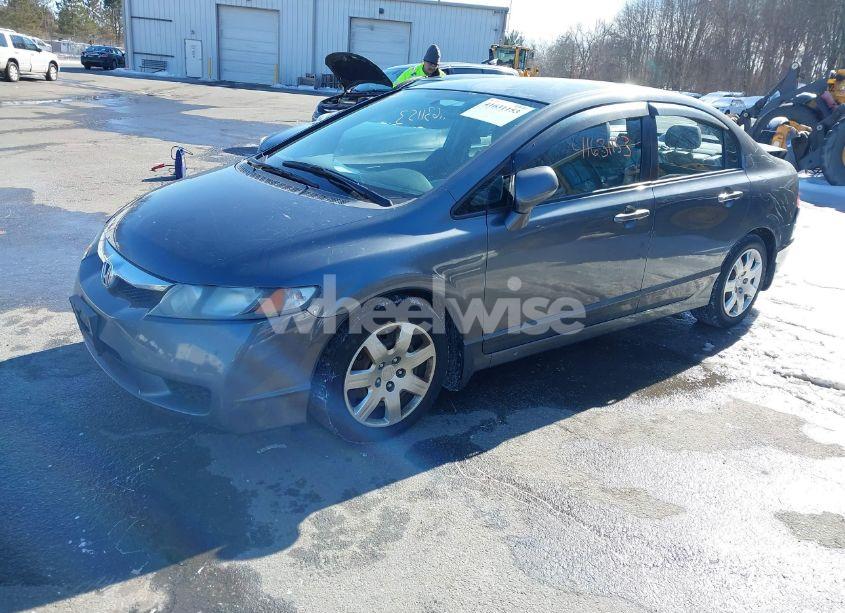 Photo 2 of 2010 Honda Civic LX (VIN 2HGFA1F53AH307595)