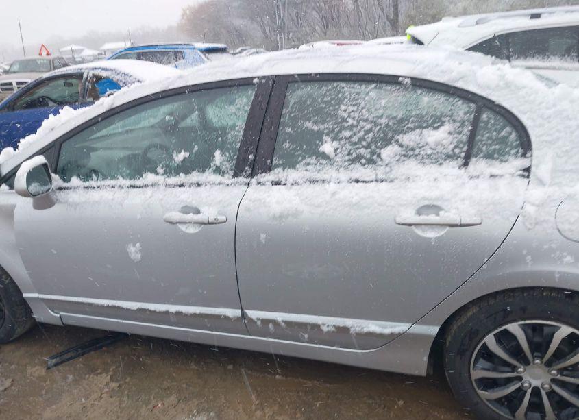 Photo 13 of 2010 Honda Civic LX (VIN 2HGFA1F53AH330357)