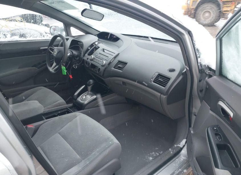 Photo 5 of 2010 Honda Civic LX (VIN 2HGFA1F53AH330357)